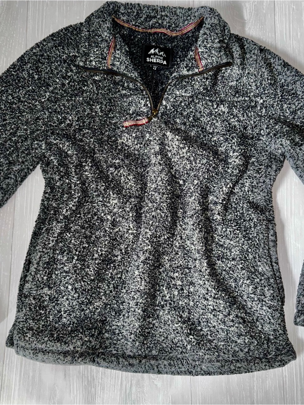 Men’s Gray Half-Zip Fleece Pullover